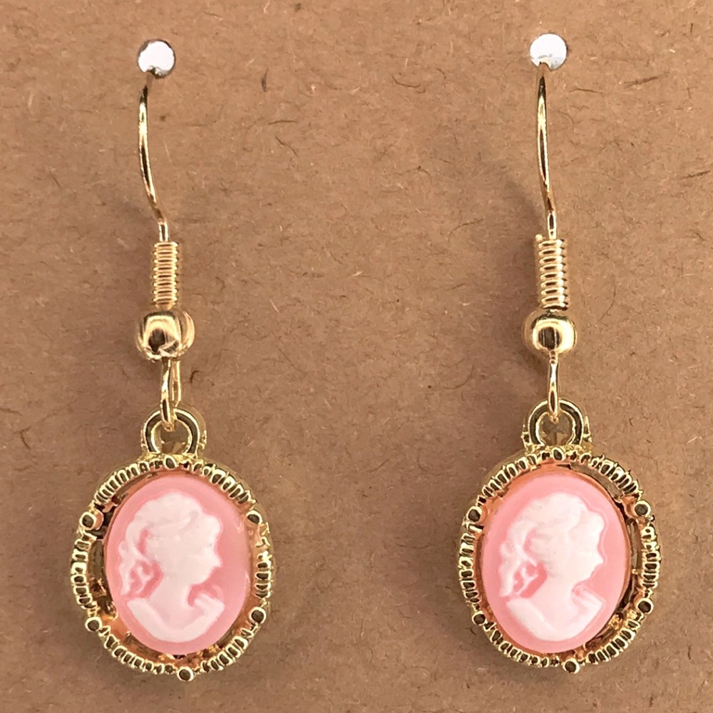 Gold and Pink Cameo Earrings Fashion Jewelry Fashion Jewelry - Picture 3 of 4